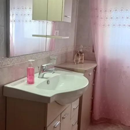 Mama's House דירה סירקוזה